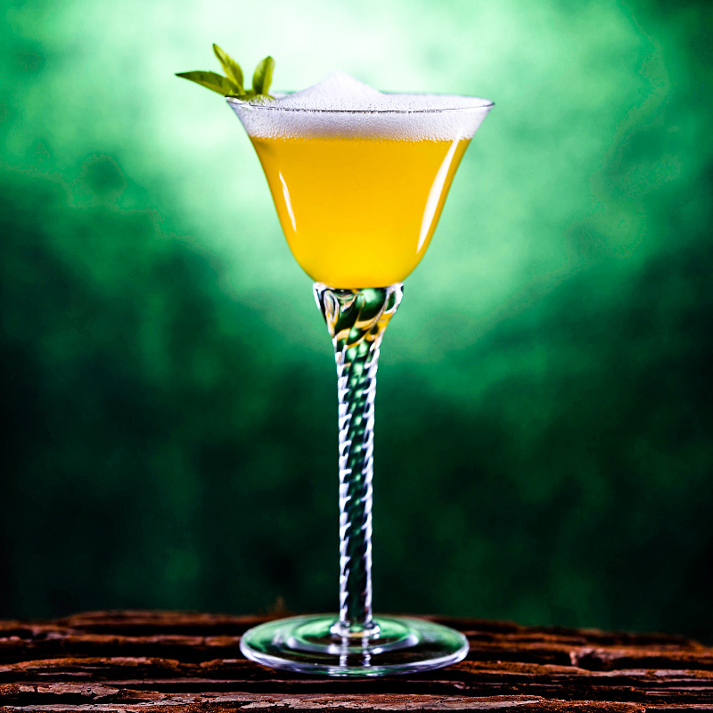 Hilo de estilo japonés Martini Cup tulipán copa de martini copa de vidrio taza de ajuste especial