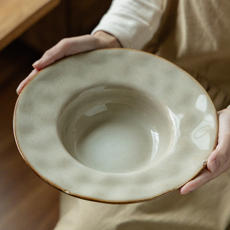 Alto valor nominal simple de color sólido de cerámica gorra de paja tazón de pasta de gran capacidad cubiertos platos platos al por mayor tazón de ensalada doméstica