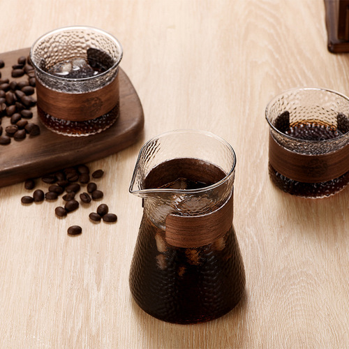 Glass coffee cup, creative small coffee cup, high-looking coffee set, afternoon tea cup, anti-scalding wooden circle Japanese cup