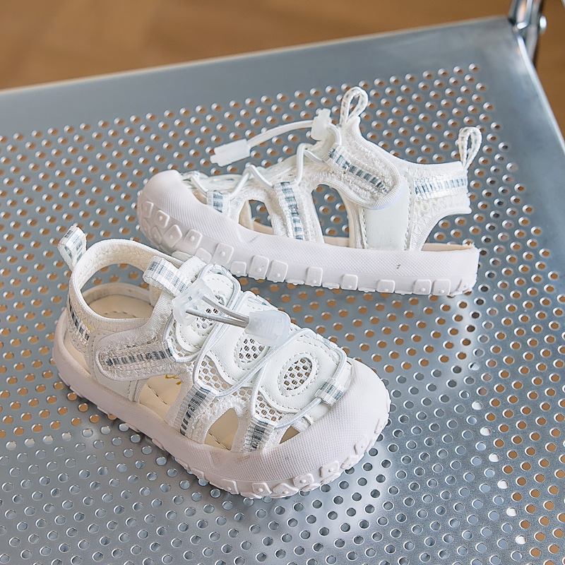 Sandalias deportivas para niños 2025 nuevos zapatos de playa de suela blanda Baotou para niños, niños, niñas, bebés, niños pequeños, zapatos para niños pequeños