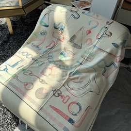 马具故事真丝桑蚕丝丝巾披肩女夏季羊毛大方巾出游防嗮大披肩围巾