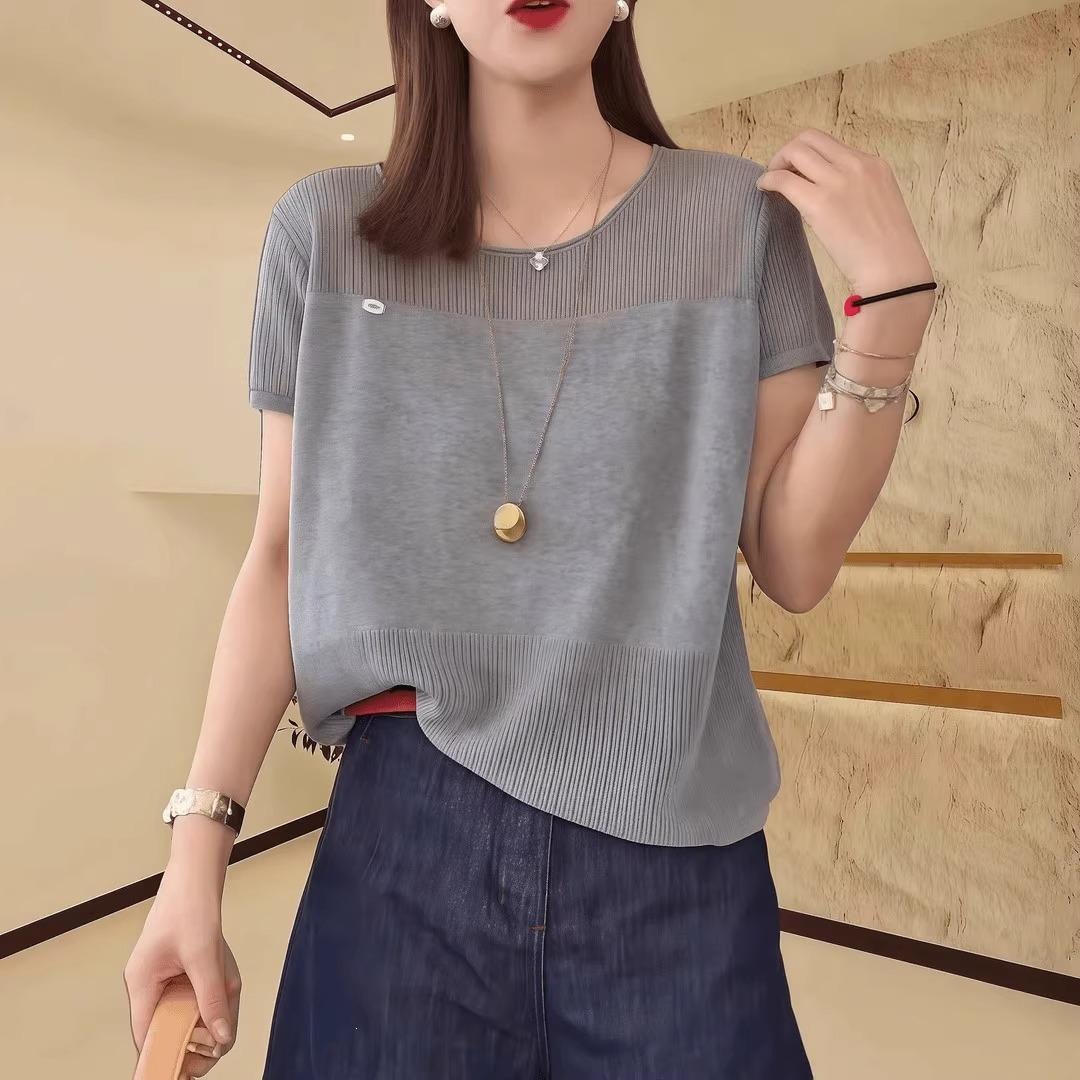 Thin, hollowed-out knitted sweater, short-sleeved, 2025 new summer style, loose fit, unique and beautiful gray top.