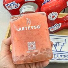 �����ͬ��������ˮ�ⷽƿ�W�t���ʲ�500mlһ�����̲豭����ˮ