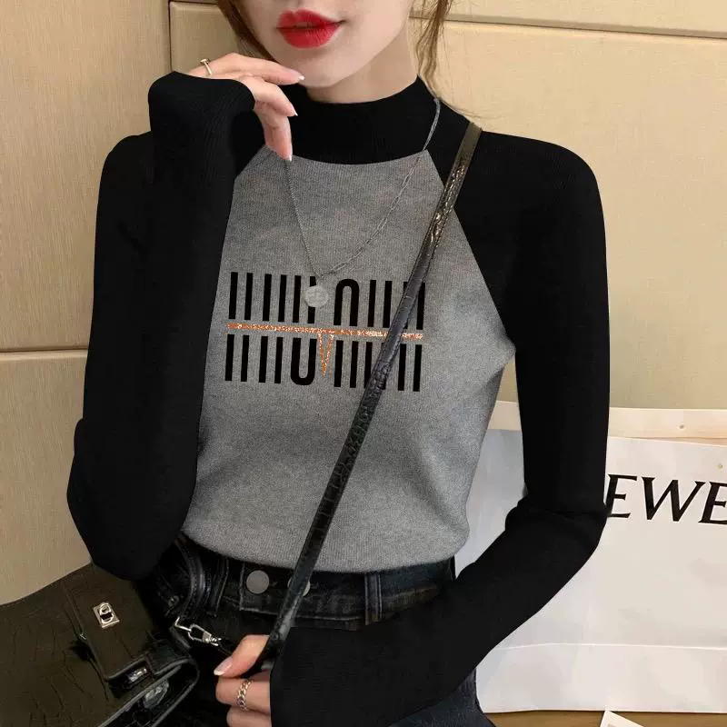 Осенняя и зимняя толстовка с полувысоким воротником