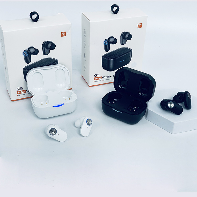 Q5TWS Bluetooth headset stereo sports binaural mini with solar charging with charging treasure