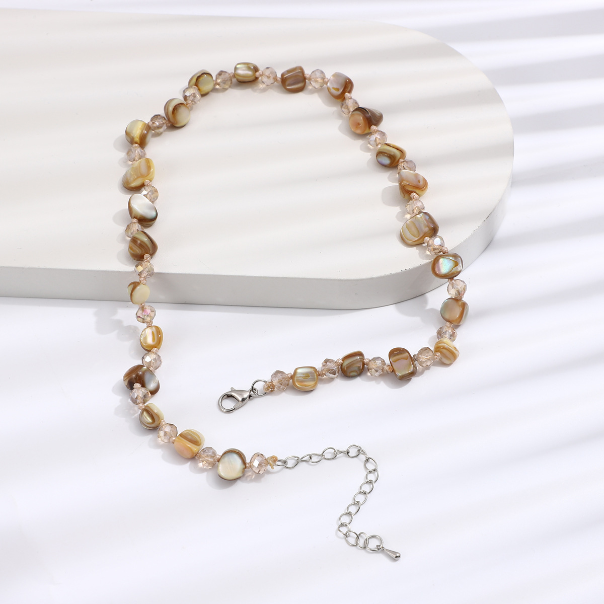 24g Weight Necklace Classification Shell Chain Material Beaded Chain Chain Type 1 Piece Quantity Holiday, Travel Occasion Shell Material Geometric Pattern Women's Gender Vacation, Classic Style Style Vacation Classic Style Geometric Shell Beaded Chain Beaded Necklaces Wholesale 4