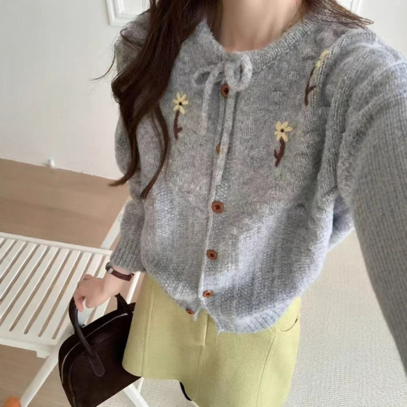 精致手工立体绣花单排扣针织毛衣开衫女秋季新款糯叽叽系带小外套|undefined