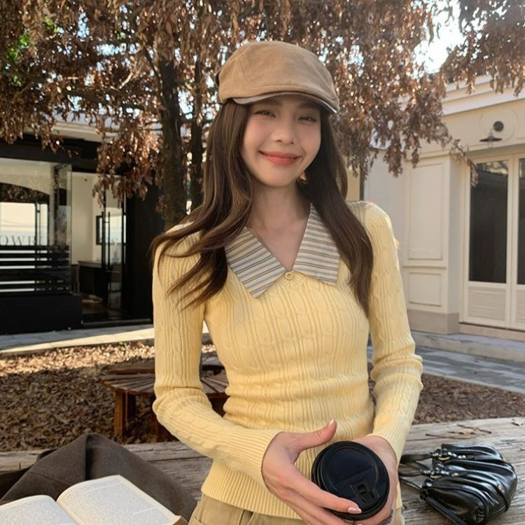 Song Zheng'En Yellow V-Neck Cable Knit Striped Faux Two-Piece Sweater Knitwear for Women, New Winter Style Inner Top Song Zheng'En Yellow V-Neck Cable Knit Striped Faux Two-Piece Sweater Knitwear for Women, New Winter Style Inner Top