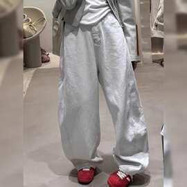 白灰色镰刀弯刀牛仔裤女2026年春夏新款小个子松弛感阔腿香蕉长裤