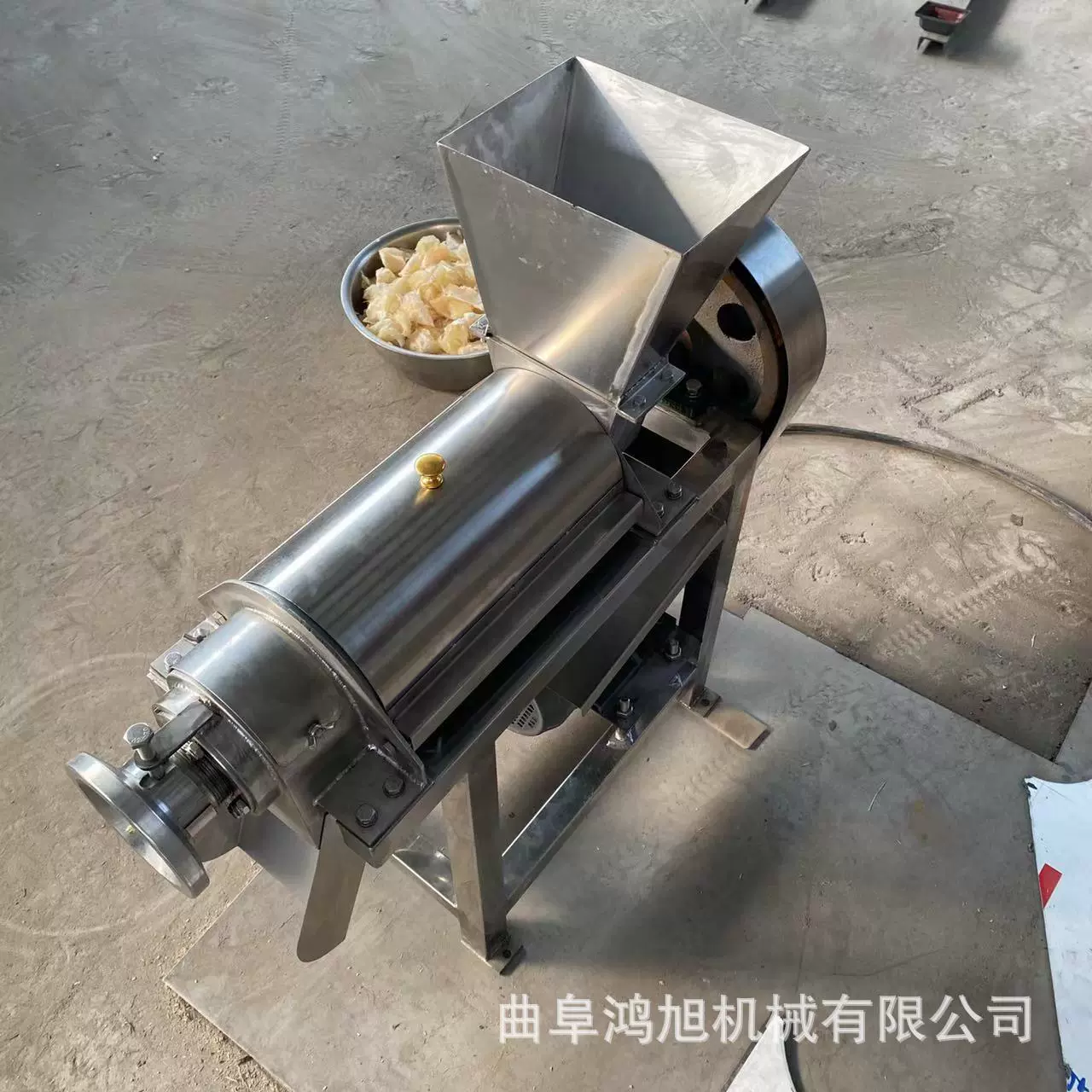 果蔬药材破碎榨汁设备 柠檬椰肉石榴螺旋挤压出汁机器 高产能酵素