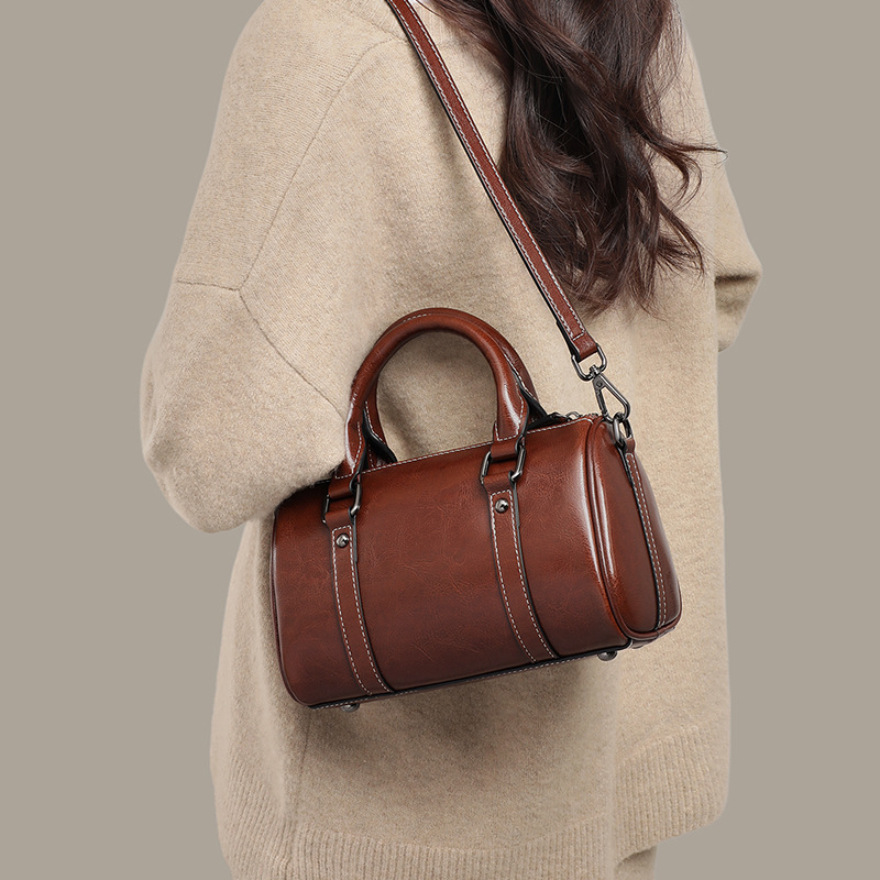 Women's Handbags 2025 New Arrival Autumn Winter Genuine Leather Shoulder Tote Bag Fashion Versatile Boston Crossbody Pillow Bag - Thumbnail 3