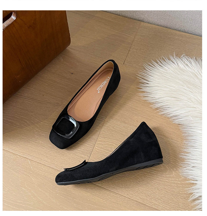 Giày bệt nữ mũi vuông khóa ngang, cổ thấp chất liệu nhung, gót xuồng 3–6 cm — Màu be, màu đen, màu đỏ chi tiết 30