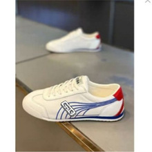 s2025�ļ�����͸��ʱ�и��ž����˶����г���Ь�����������dnh
