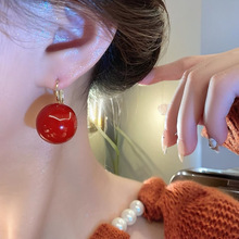 港风复古夸张红色珍珠耳环女耳扣气质小众独特设计感耳饰新款潮流