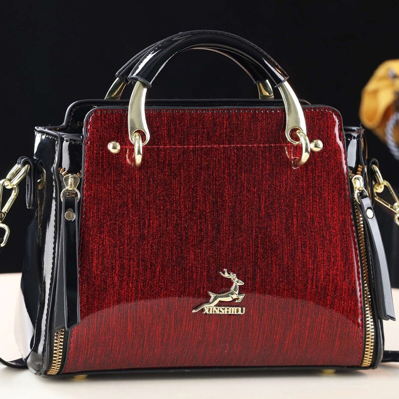 2026 New European and American Style Patent Leather Handbag for Women, Fashionable Versatile Crossbody Bag with a High-End Glossy Finish, Small Square Shoulder Bag