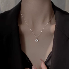 耳钉;项链;戒指