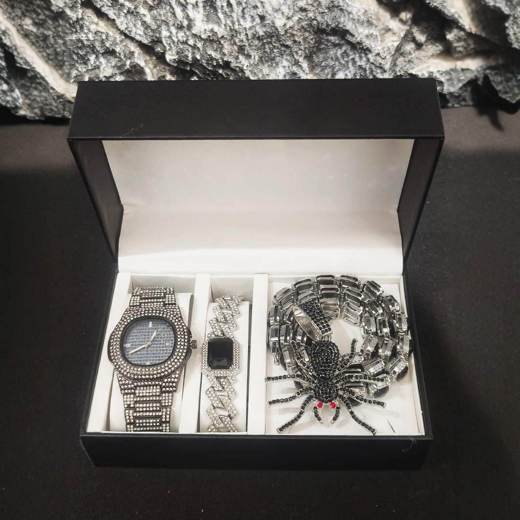 Europa y América hip hop diamantes reloj romano azúcar cubano color collar pulsera colgante araña conjunto de caja de regalo de alto nivel