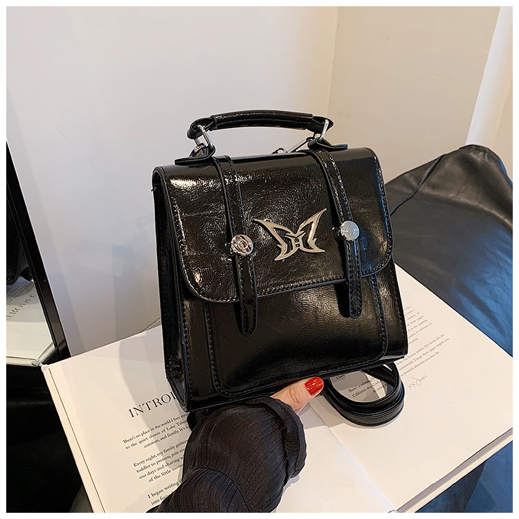 2023 Nuova borsa da donna di vendita calda Farfalla Hardware in metallo bianco Zaino a tracolla singola Borsa da donna Spicy Girl Millennium 2KY_voghion.com