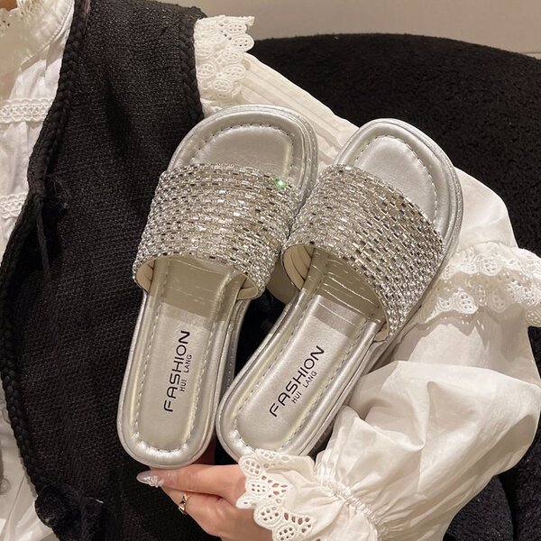 Fashionable sandals with rhinestones with a strap platform wedge…