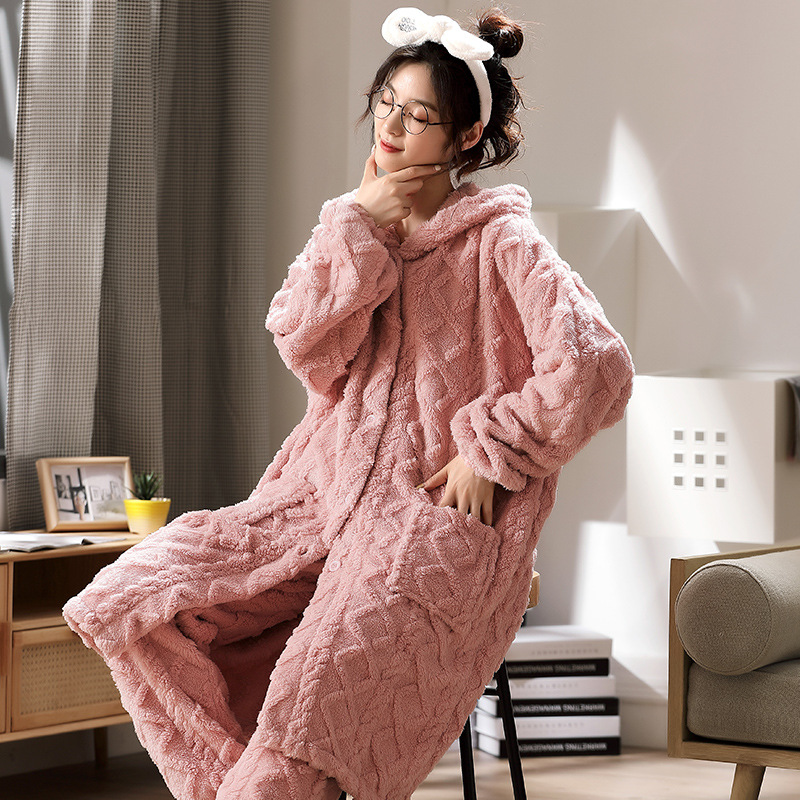 网红秋冬新款法兰绒睡衣女长袖加绒卡通珊瑚绒可外穿家居服