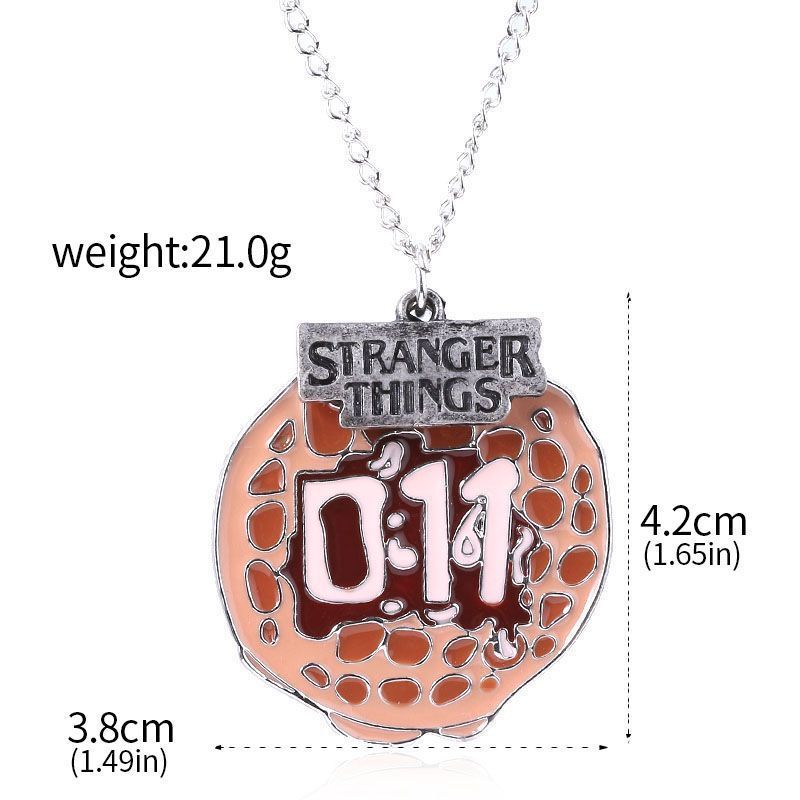 欧米映画・テレビ周辺グッズ「ストレンジャー・シングス」第5シーズン 26文字ワッフルキーホルダー 食人花ペンダント 輸入品