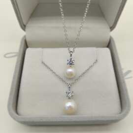 淡水珍珠银项链s925银吊坠锆石镶嵌珍珠时尚简约轻奢通勤小巧ins