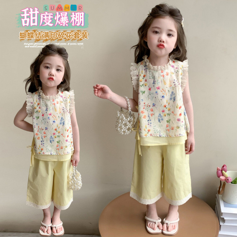 女の子の夏の花のセットの赤ちゃんの小さい飛の袖の上着の広い足のズボンの女の子の袖なしのベストの防蚊のズボンの2つのセット|undefined