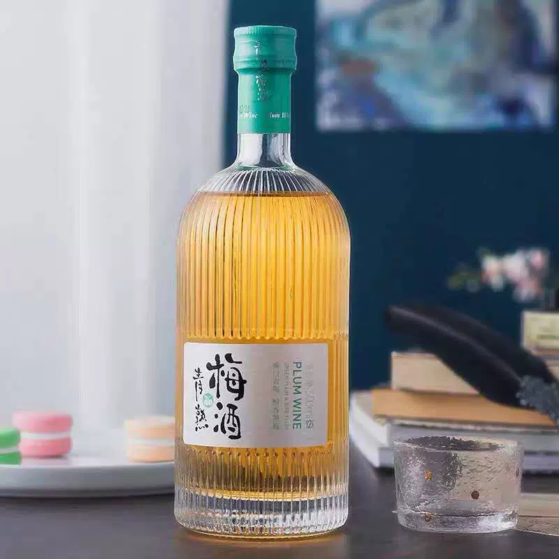 竖条纹玻璃空瓶厚底酒瓶灌装青梅饮料果酒空瓶一斤装