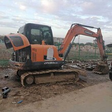 �����ھ�C ��ɽDX60E 6��С���ھ�C�Ď�ʽ���̙Cе