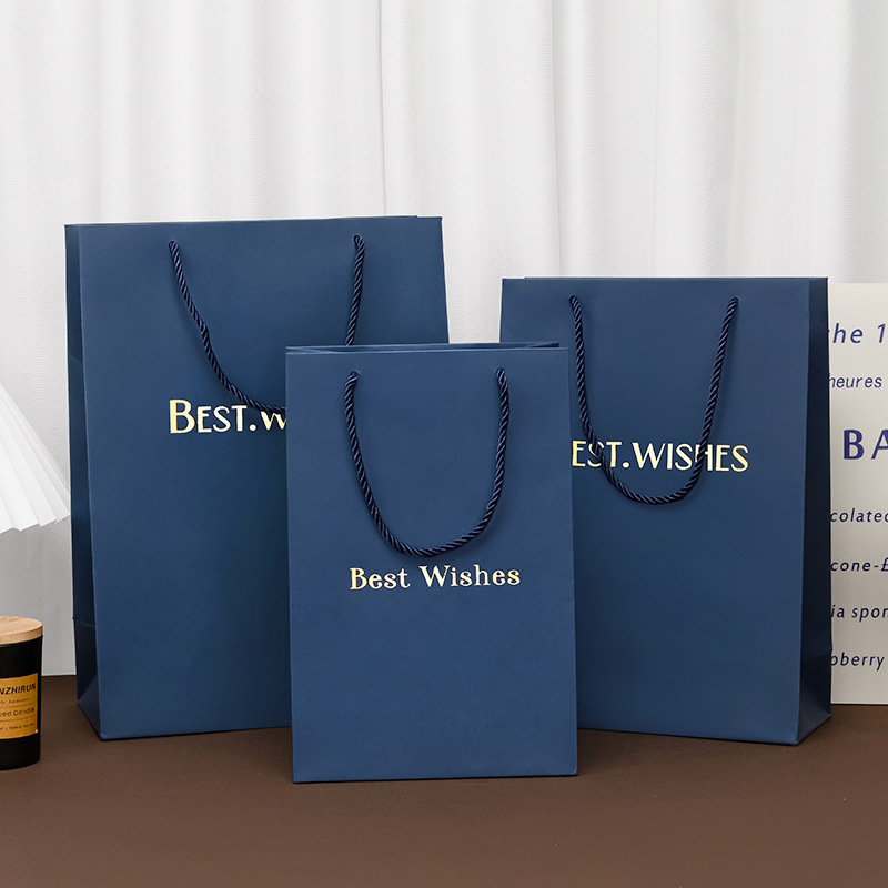En stock bolsa de regalo azul bolsa de papel portátil exquisitas compras bolsa de embalaje grande bolsa de regalo cosmético
