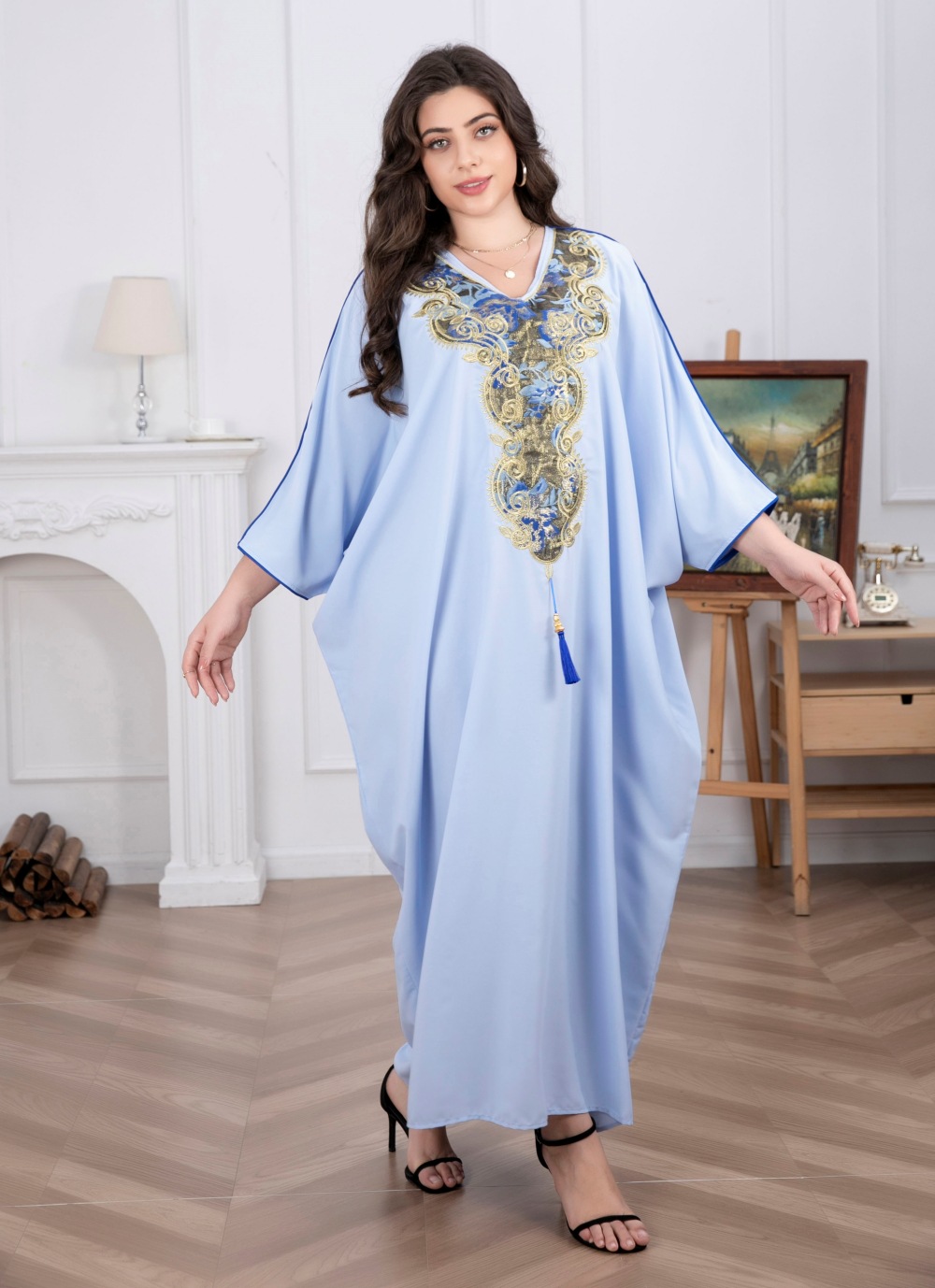 Indonesian-Middle Eastern Cross-border Women's Robe With V-neck, Embroidery, And Tassels, Elegant Arabic Robe,_ecoleips.com