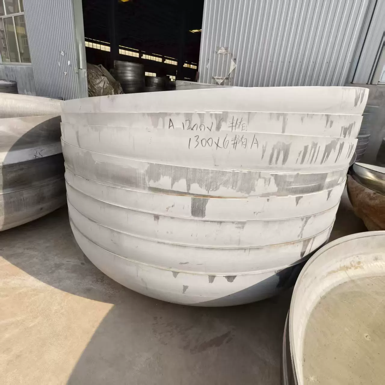 封头生产厂家椭圆碟形均可选择厚度直径可定制碳钢不锈钢材质