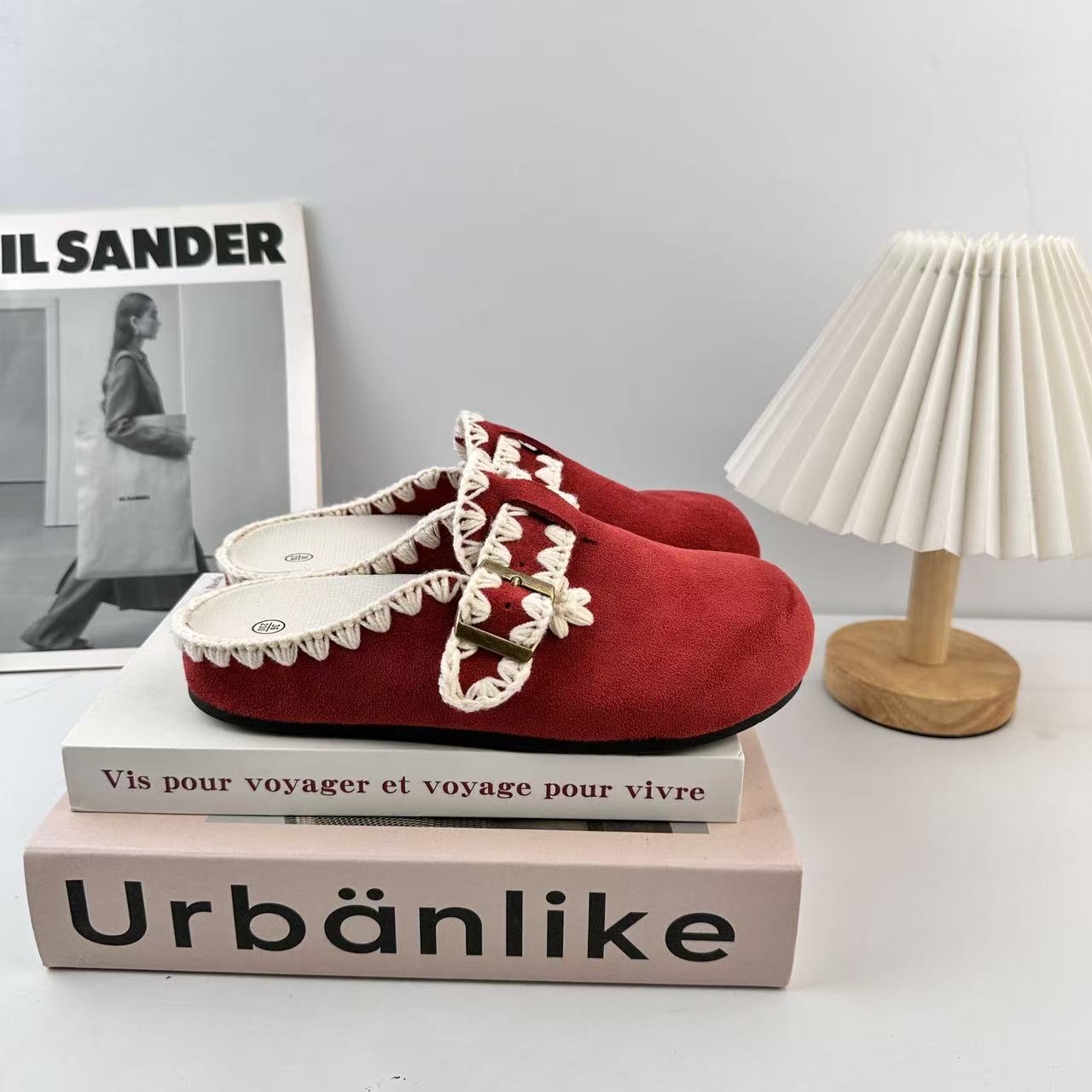 Yuanyang wave casual versátil un pie pedaleo 2025 otoño y verano nuevo tipo de bolsas de vestir, cinturón de cinturón, botones de moda, zapatillas de cabello