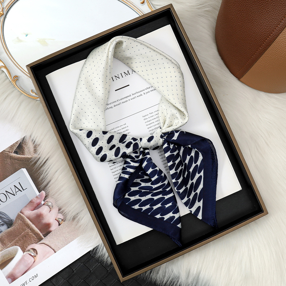 Bufanda de seda de punto de moda coreana 70 bufanda de seda de imitación rosa bufanda de temperamento de azafata bolsa de todo fósforo de nicho bufanda de seda mujer