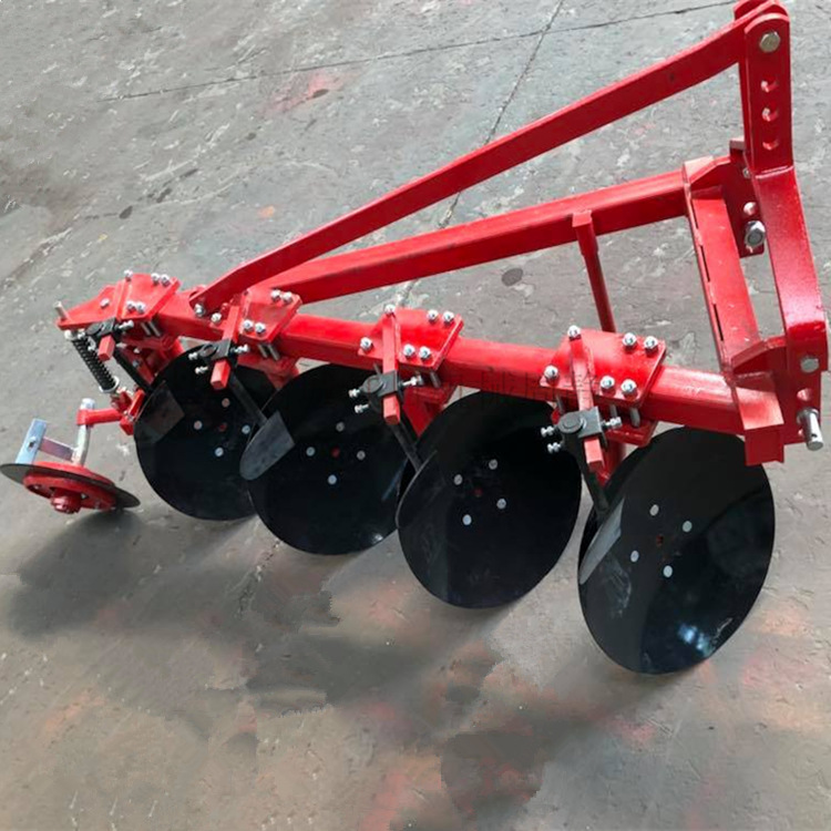 4片圆盘犁工作视频   轻型圆盘犁   四轮拖拉机挂接圆盘犁   犁耙