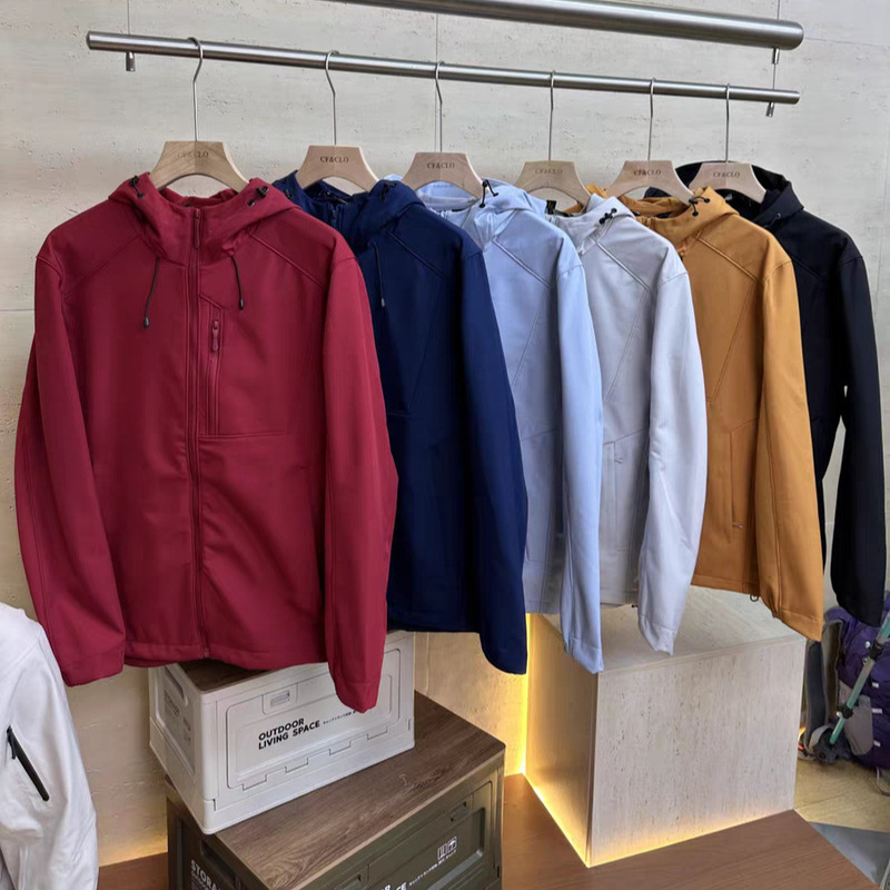 Urban Functional Windproof and Water-Repellent Autumn and Winter Thickeneded Plaid Soft Shell Jacket for Men and Women, Hooded Large Size Jacket