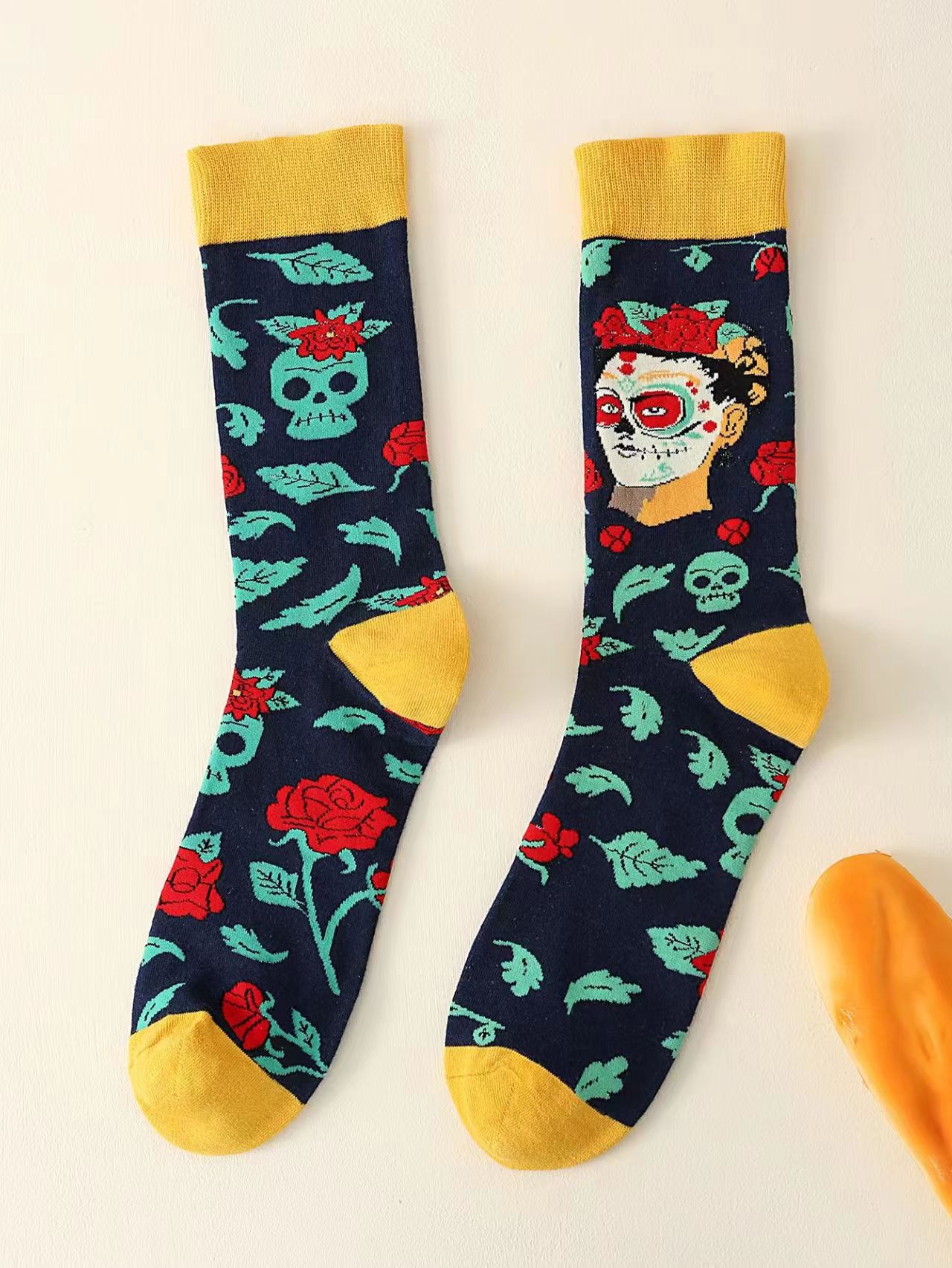 Calcetines de Navidad divertidos Santa Claus personalidad alta-top calcetines de los hombres de moda calcetines de Halloween