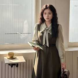 微胖mm绿色学院风森系连衣裙女假两件长袖收腰遮肚大码女装长裙子