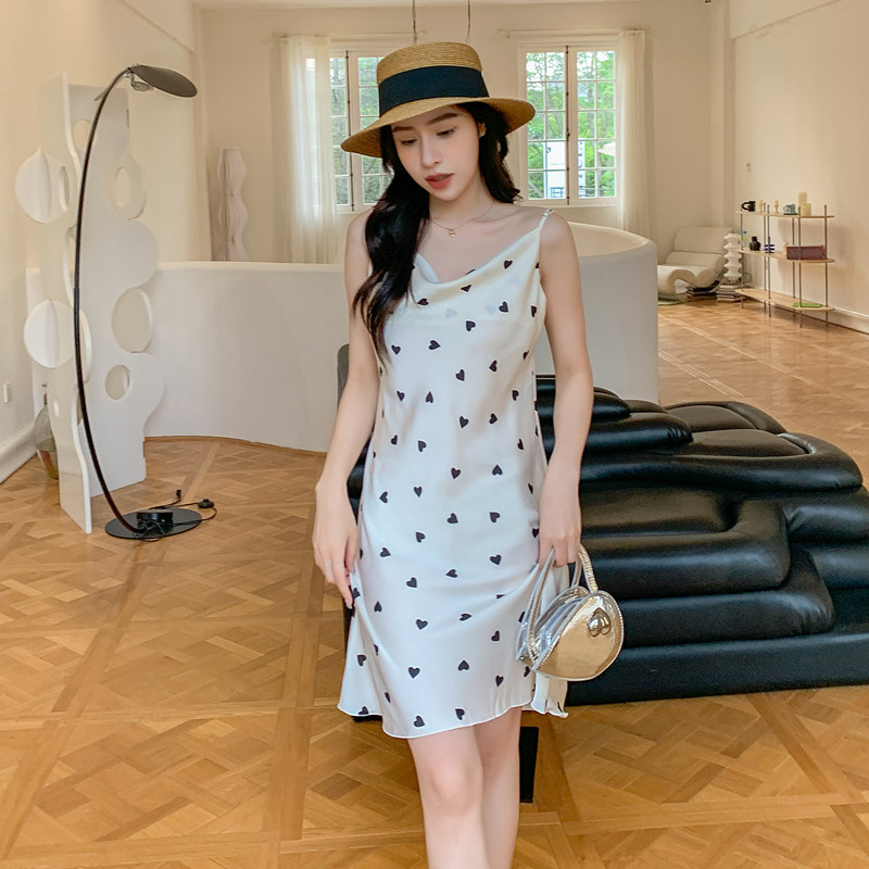 Women Ice Silk Nightdress with Heart Print Summer Sleepwear