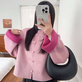 女式羊毛衫;女式毛呢外套;女式针织衫