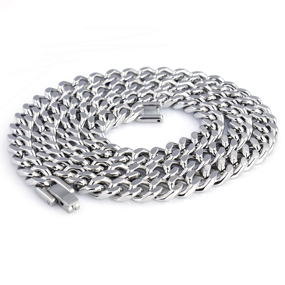 Classic Men’s Titanium Stainless Steel Snake Bone Chain Necklace_voghion.com
