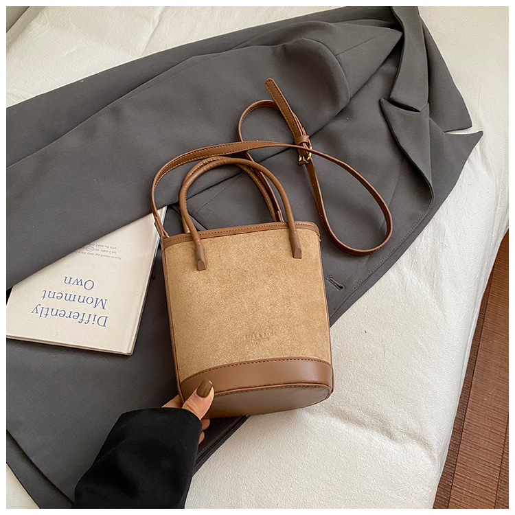 Otoño y invierno retro gavet bolso de cubo de mano mujer 2025 nuevo estilo de alto nivel retro versátil bolso de hombro image 14