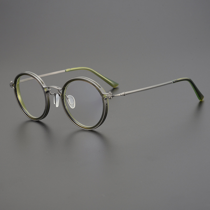 Versatile Minimalist The Same Style Of Pure Titanium Glasses Worn By Sun Honglei In "Black-Boss War" Is A Retro Business Round Frame Both Men_voghion.com