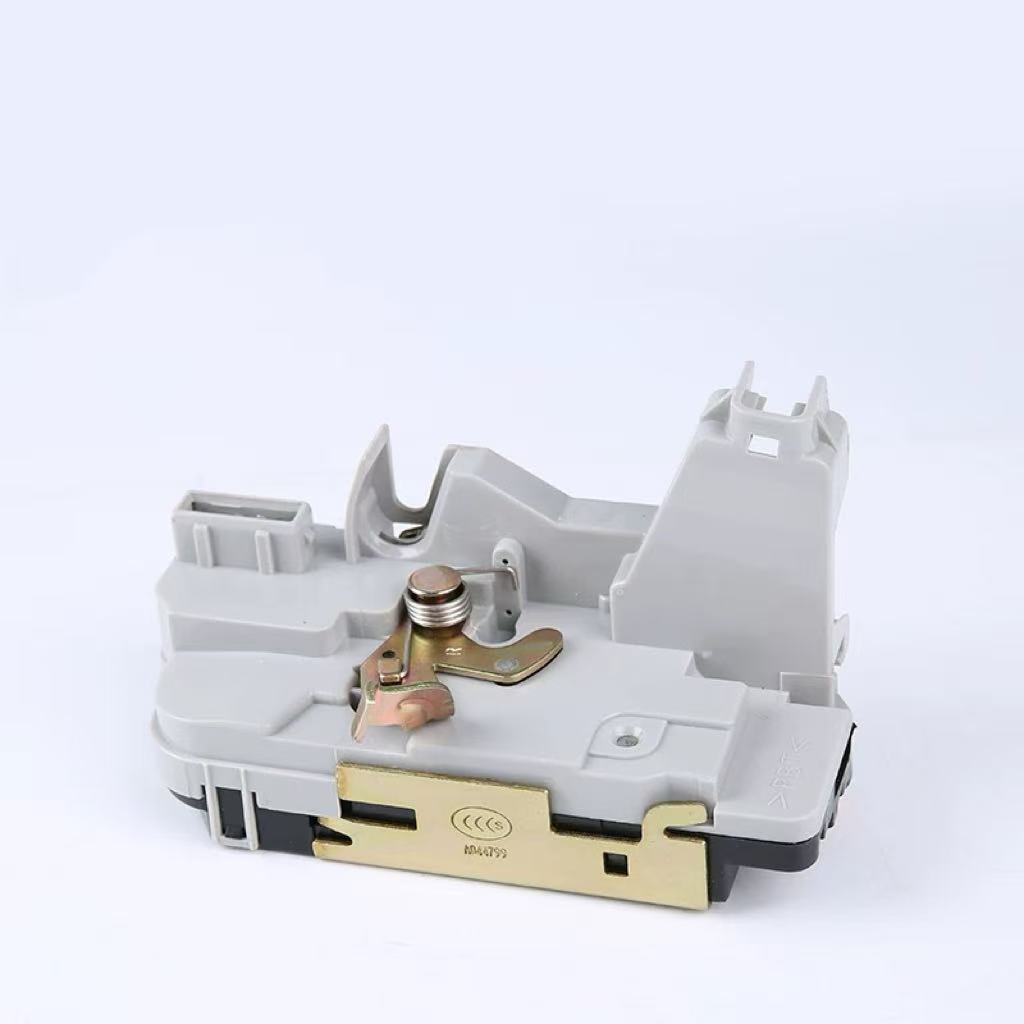 Suitable for Peugeot 307 Door Lock Block Door Central Locking Lock 9135Y4 9136Cg 9137H 9138g