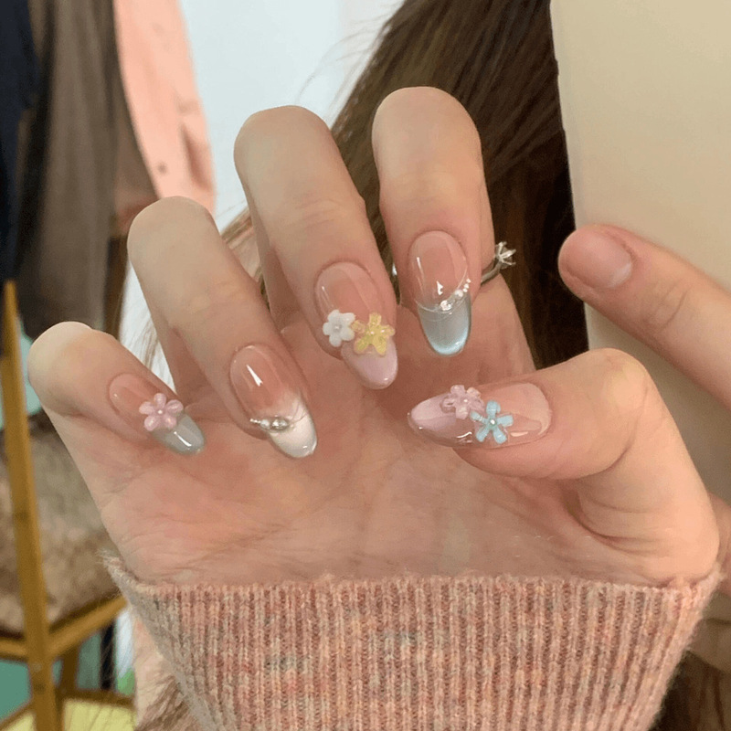 Ins Ice Transparent Stereo Manicure Ice Flower Wearable Nail Handmade Small Flower Wearable Spring Whitening Classy Dopamine Cat Eye