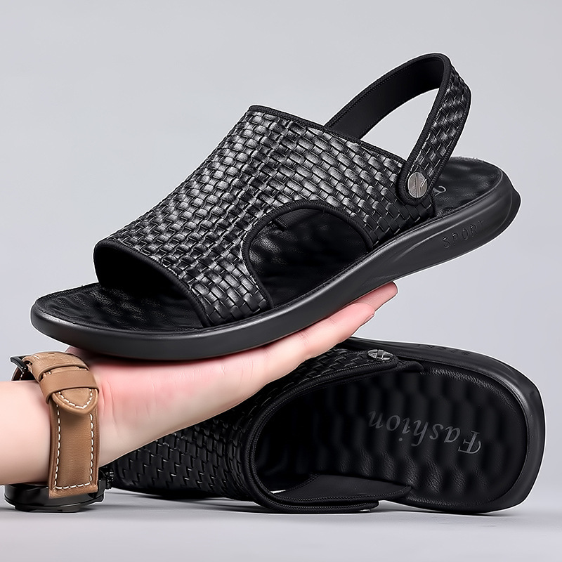 2023 zapatos de playa de verano de los hombres al aire libre Zapatillas vietnamitas sandalias de hombre suela de masaje antideslizante zapatos de hombre de moda al por mayor