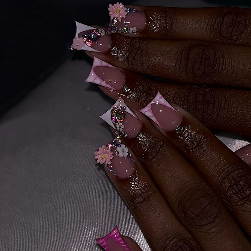 Cross-Border European and American Duckbill Long Fake Nails Sweet and Cool High-End Design Rhinestone Flash Bow Wearable Nails Wholesale