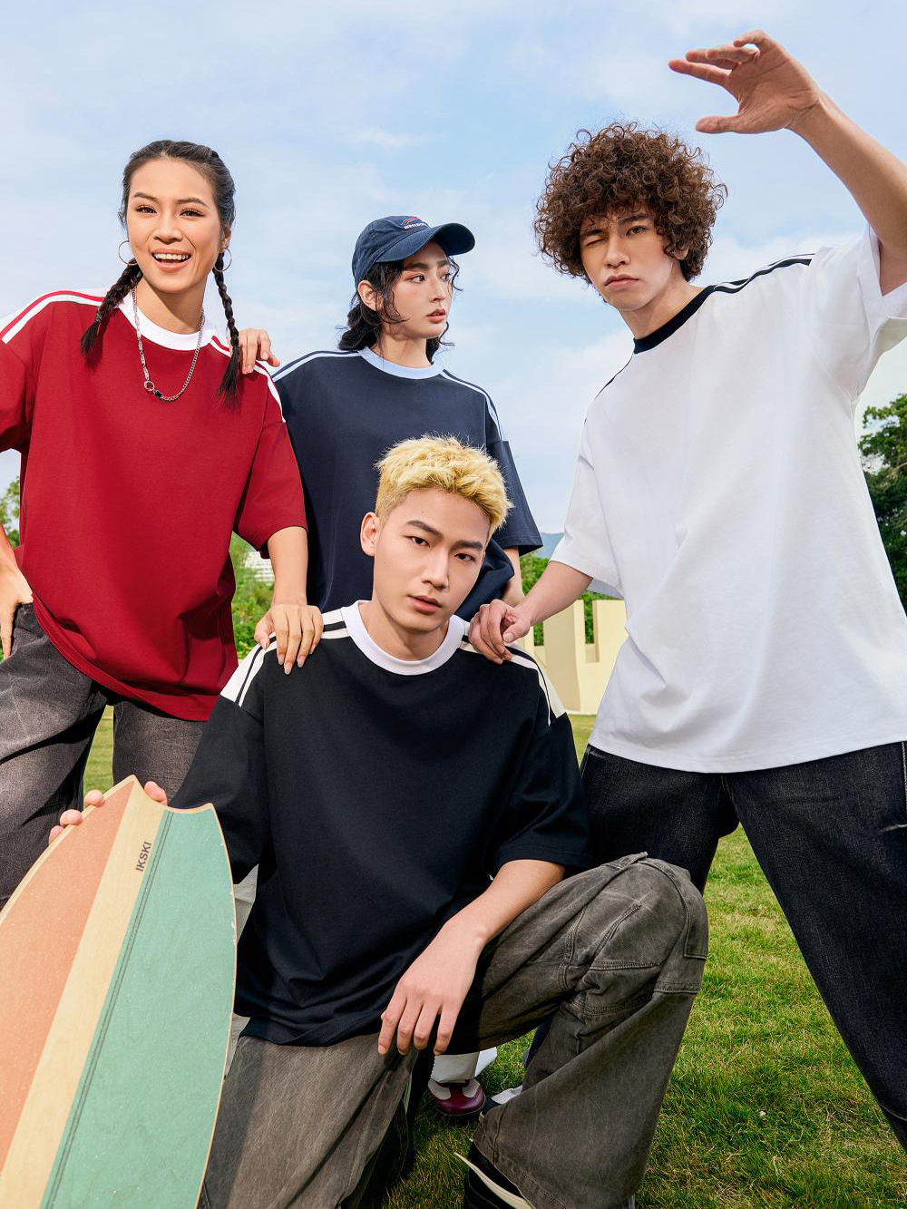 240g de algodón pesado suelto de hombro de color combinado de manga corta de moda masculina y femenina de media manga ropa de verano impresa logotipo