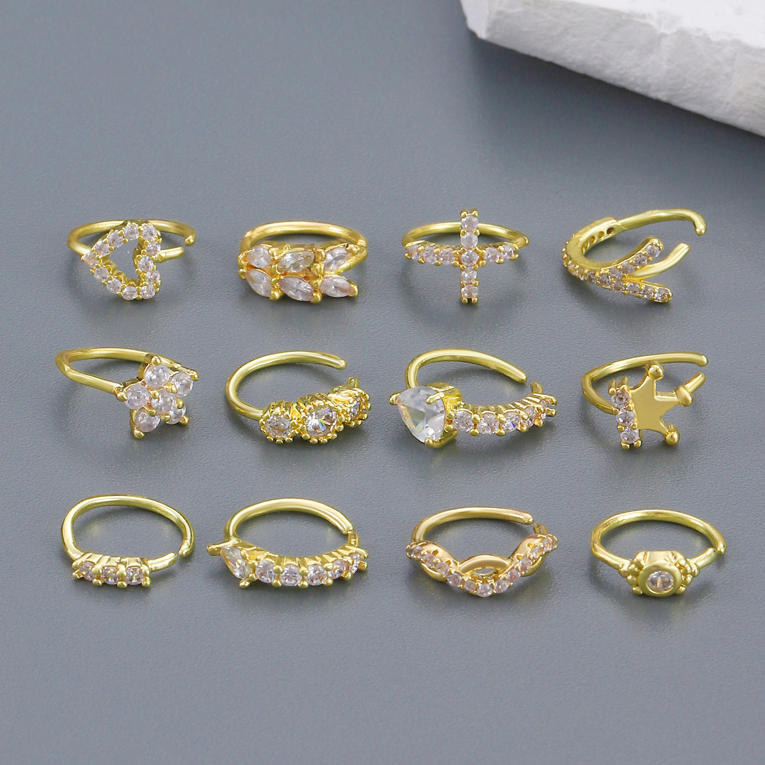 1 Piece Nose Rings & Studs Simple Style Classic Style Solid Color Copper Inlay Zircon Nose Rings & Studs display picture 1