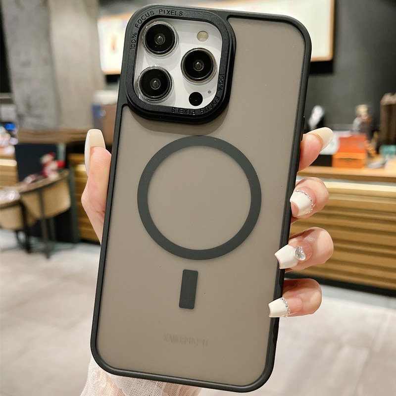 Suitable for iphone16promax Magnetic Mobile Phone Case 15 Semi-permeable 14pro Frosted 13 Advanced Sense 12/11 Simple